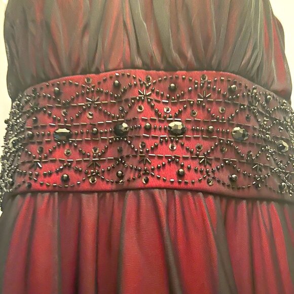 Jessica Howard Beaded/Sequins Waistline-Black Sheer/Red Lining-Size 12P-Formal - Picture 3 of 15
